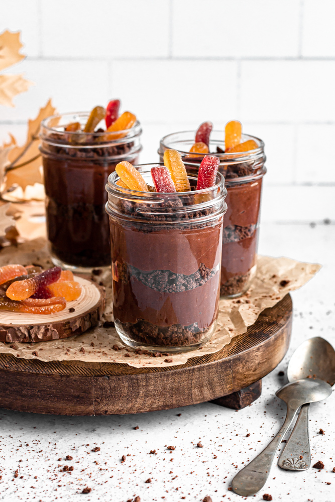 Healthy Dirt Cups (sugar free!)